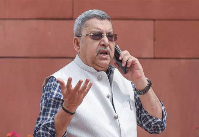 TMC MP Kalyan Banerjee moves Calcutta HC over transfer of IAS, IPS officers by Election Commission